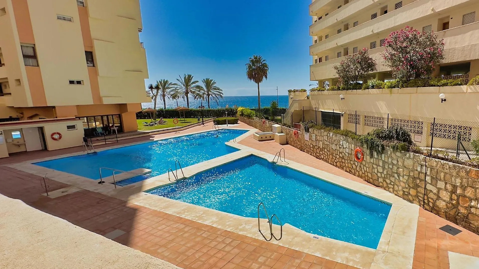 Modern Renovated One Bed Apartment In Edificio Apolo Marbella Center Spain