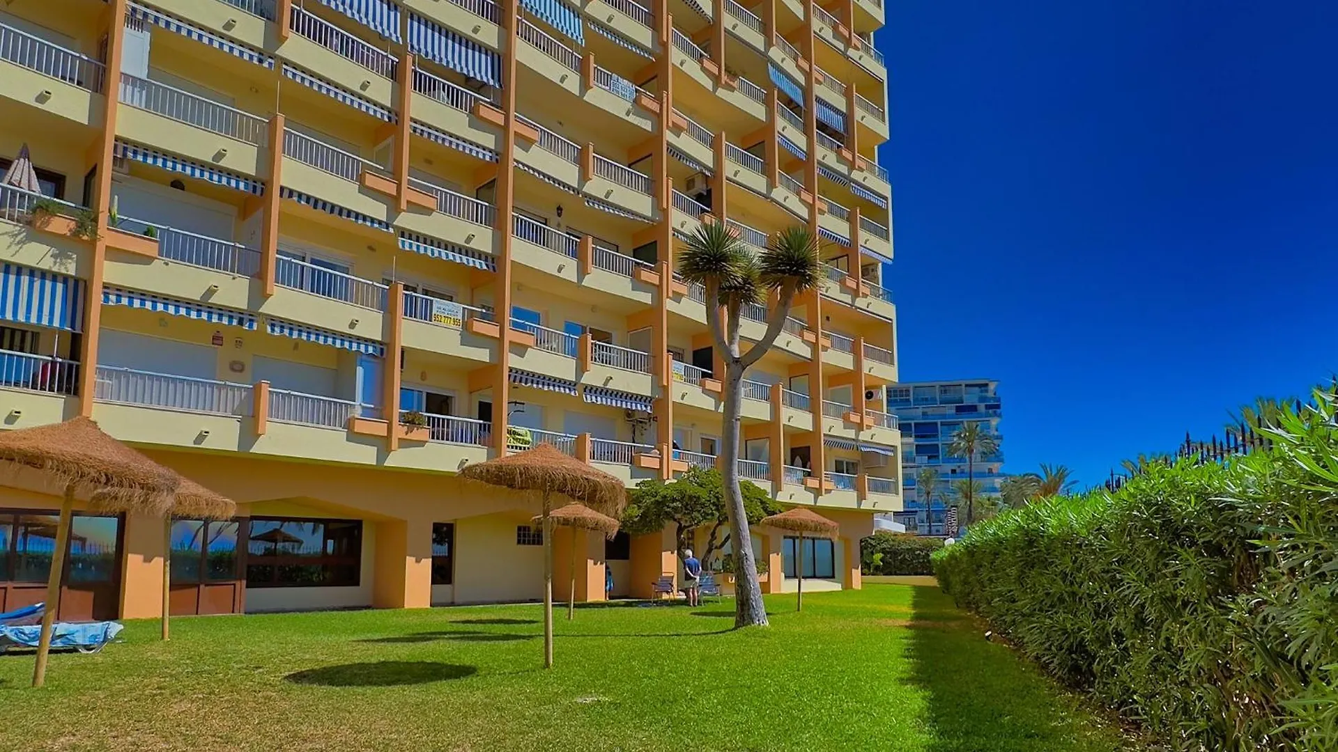 Modern Renovated One Bed Apartment In Edificio Apolo Marbella Center