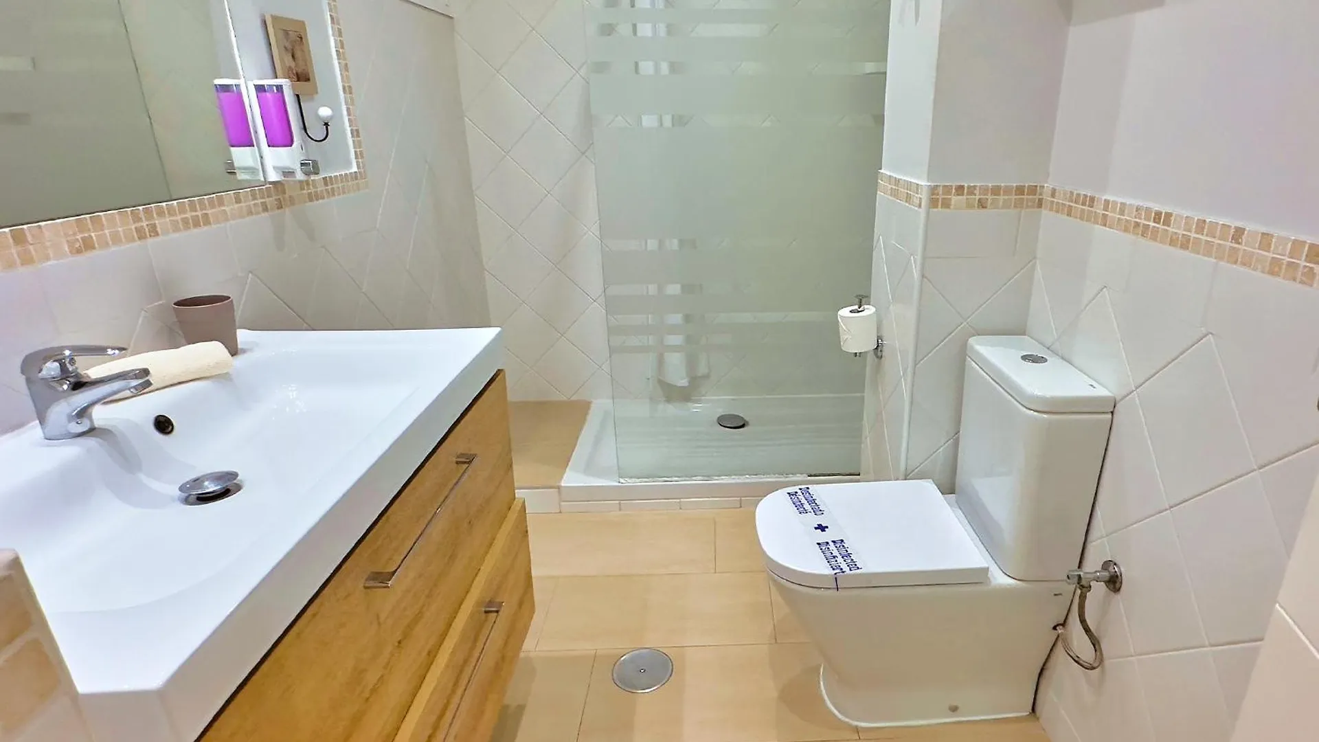 Modern Renovated One Bed Apartment In Edificio Apolo Marbella Center Spain