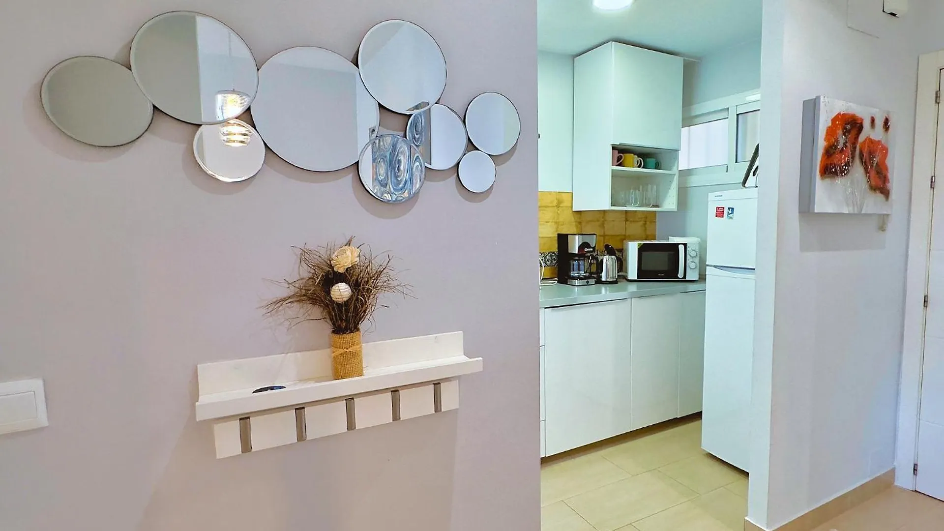 Modern Renovated One Bed Apartment In Edificio Apolo Marbella Center