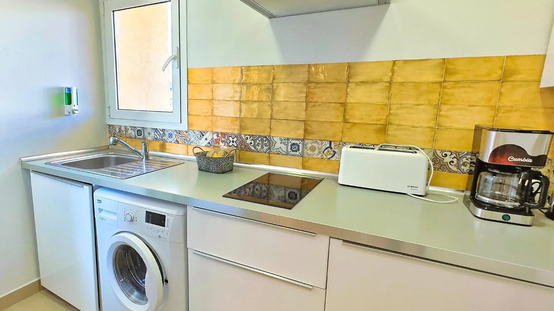 Modern Renovated One Bed Apartment In Edificio Apolo Marbella Center 0*,