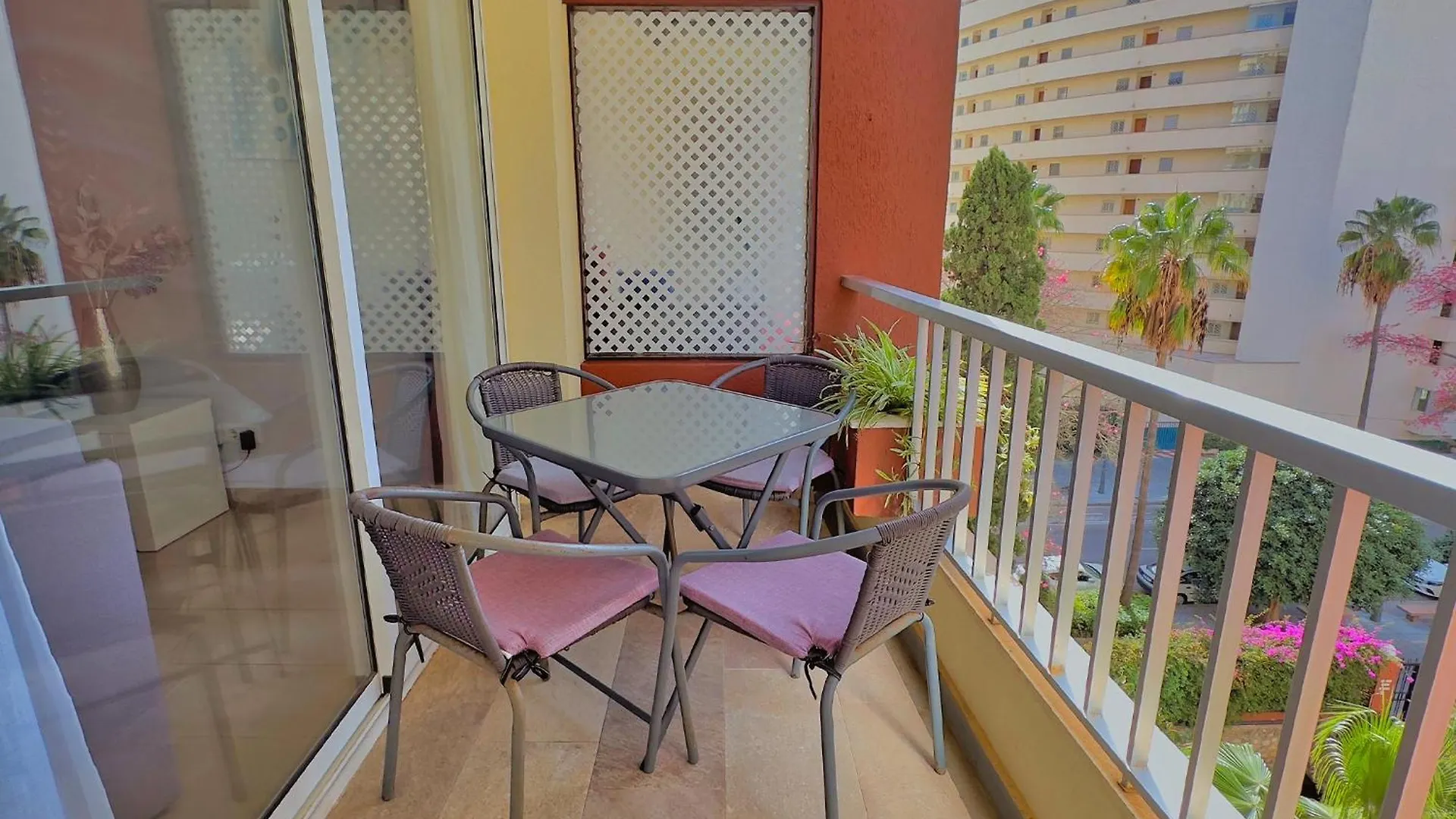 Modern Renovated One Bed Apartment In Edificio Apolo Marbella Center 0*,  Spain